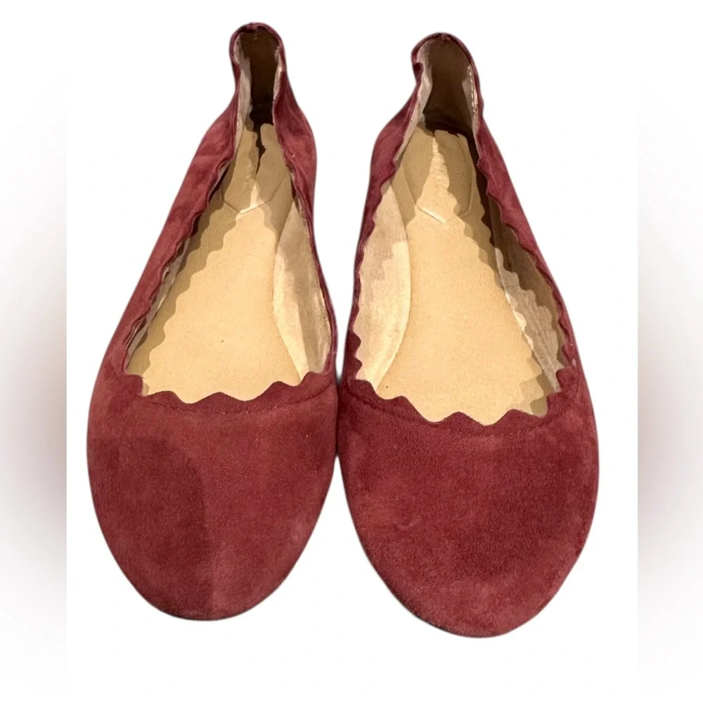 Stitch Fix x Violet & Red Winny Suede Scalloped Flat Shoes Flats Size 6M